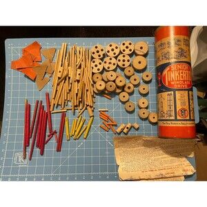 Vintage Senior TINKERTOY SET  190+ Pieces Windlass Drive 1958 Deluxe
